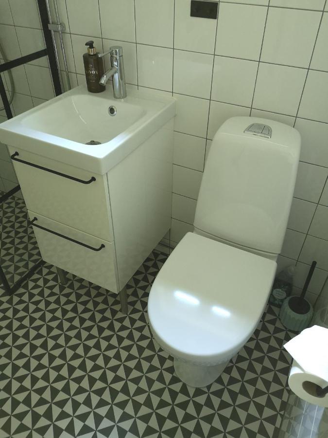 Smedjan Cottage Enköping エクステリア 写真